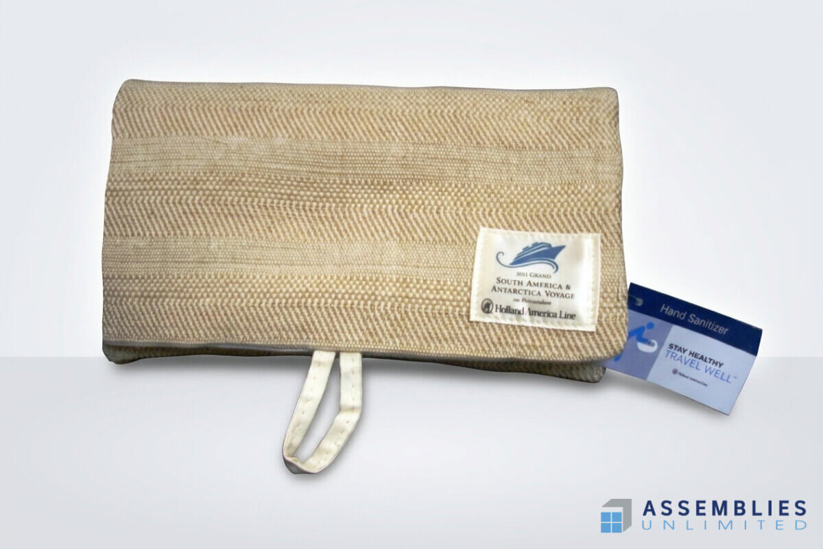 Gift Set Holland America Hand Sanitizer Pouch